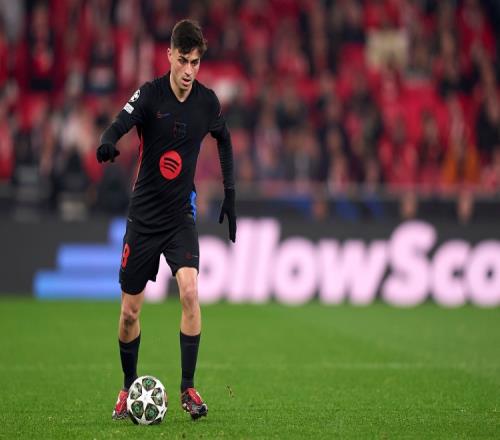 再见曼联！曝6500万“顶星”离队！1.8亿强援投奔红魔，强挖皇马