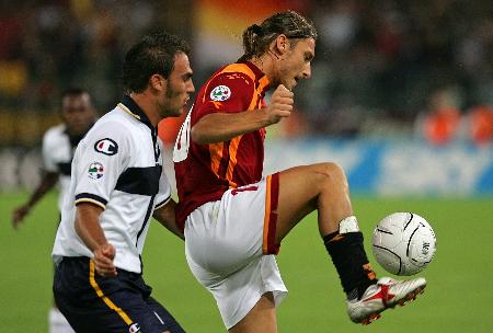 葡萄牙足协主席：C罗能踢世界杯的首场比赛非常重要（葡萄牙足协主席：C罗出战世界杯首战至关重要）